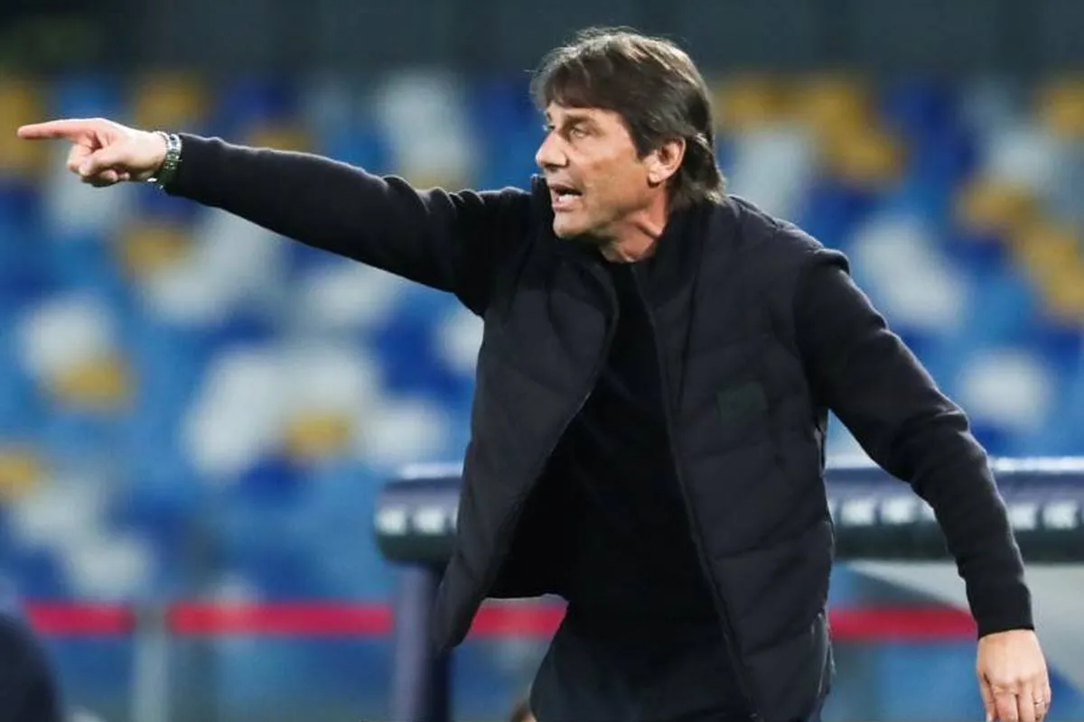 Antonio Conte dan Roberto Mancini Jadi Kandidat Pelatih Timnas Italia