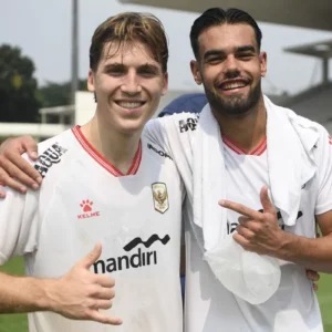 Menpora Erick Thohir Jelaskan Proses Naturalisasi Luke Vickery dan Mitchell Baker