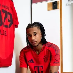 Michael Olise Lebih Tertarik Gabung Real Madrid Ketimbang PSG