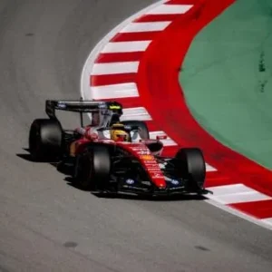 Nico Rosberg Puji Kemenangan Lewis Hamilton di F1 2026