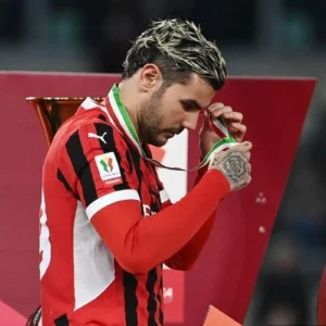 Theo Hernandez Berpotensi Kembali ke Liga Italia, Juventus dan Como Tertarik