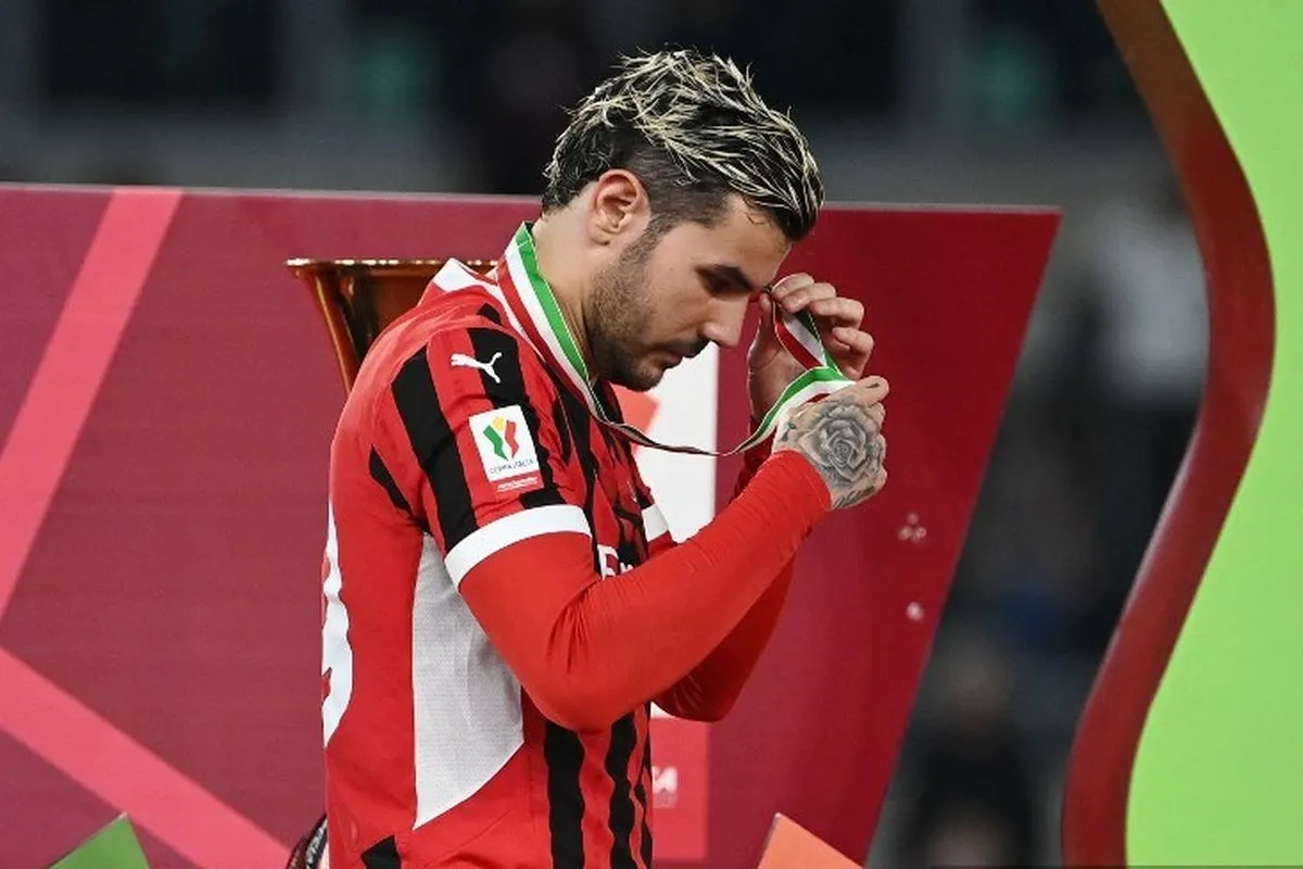 Theo Hernandez Berpotensi Kembali ke Liga Italia, Juventus dan Como Tertarik