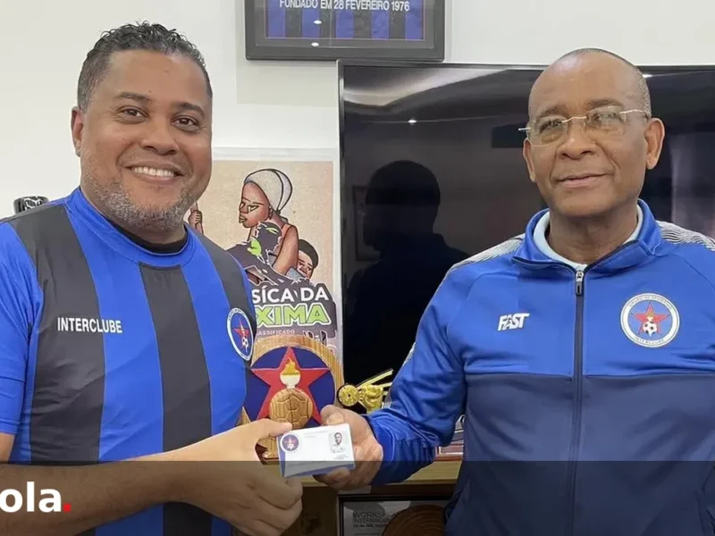 Divaldo Alves Resmi Latih GD Interclube di Angola