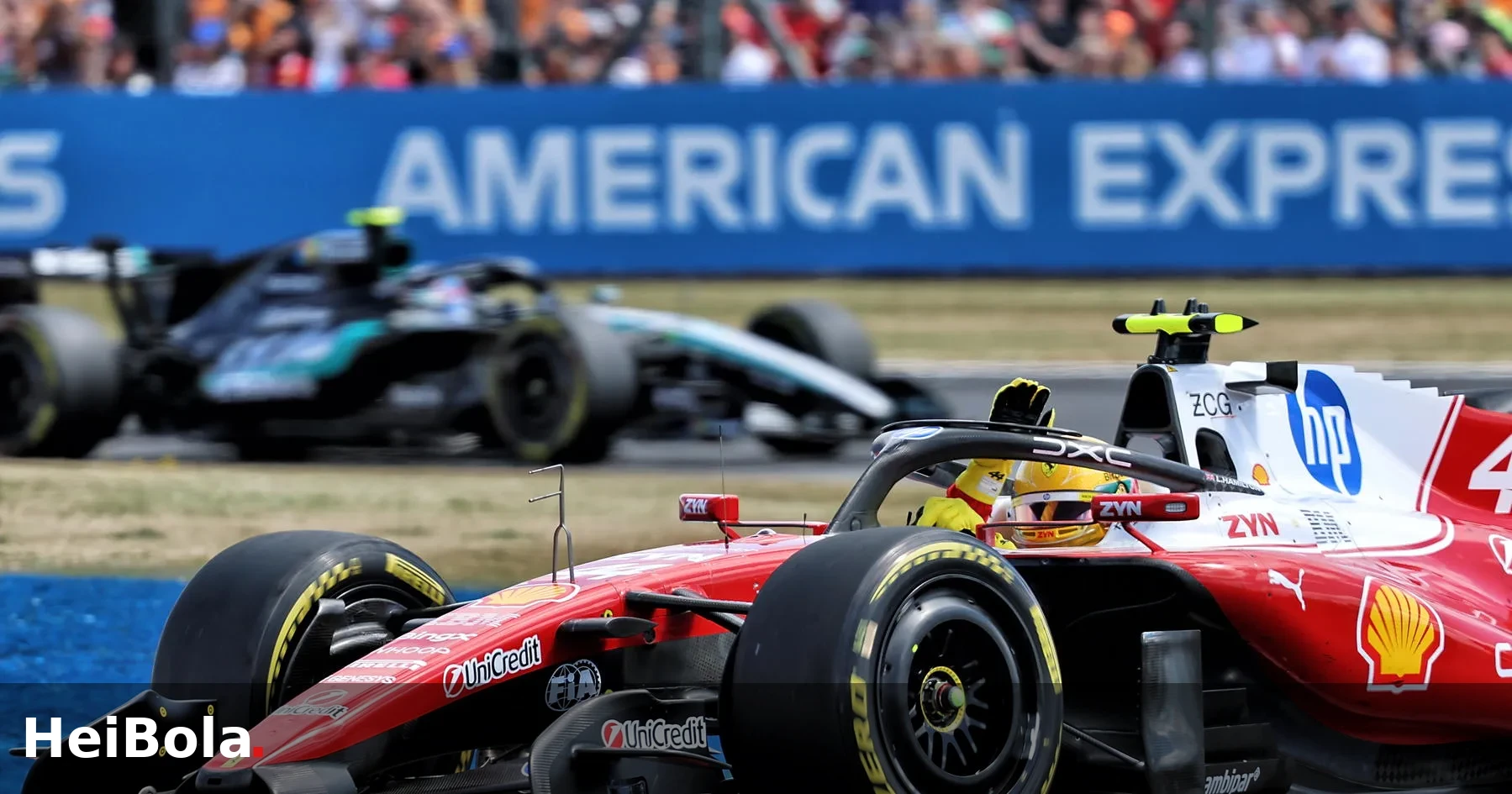 Hamilton Soroti Keterbatasan Ferrari Setelah Kekalahan dari Mercedes