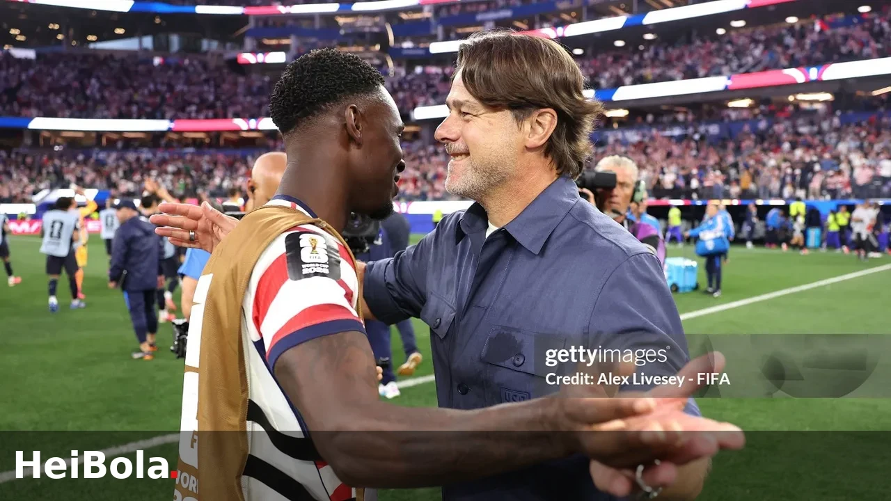 Pochettino Apresiasi Keputusan FIFA untuk Balogun