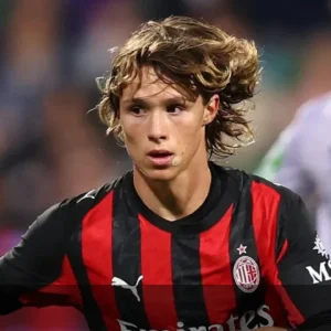 Modena Tertarik Pinjam Christian Comotto dari AC Milan