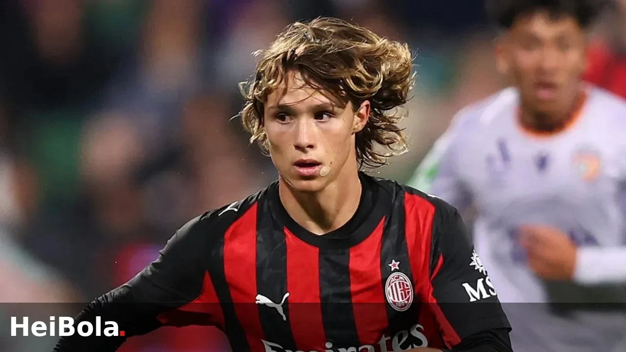 Modena Tertarik Pinjam Christian Comotto dari AC Milan