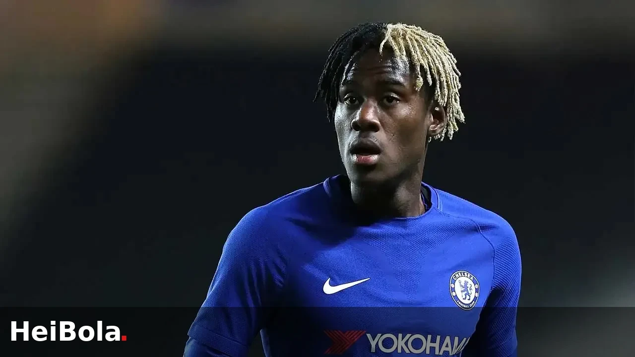 Perburuan Trevoh Chalobah Memanas, Crystal Palace Ikut Dalam Persaingan