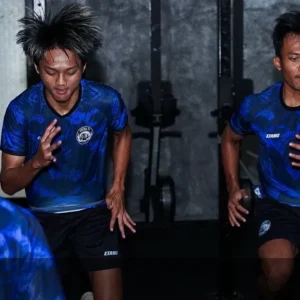 Robi Darwis Pilih Nomor Punggung 21 di Arema FC