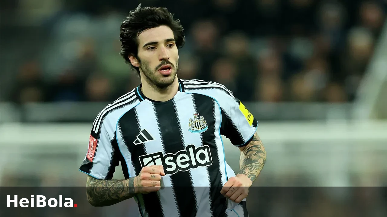 Sandro Tonali Siap Bergabung dengan Tottenham dan Kenakan Nomor 6